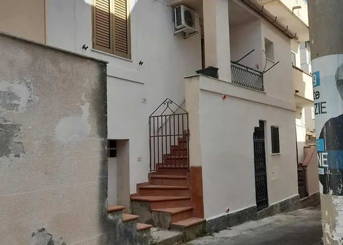 Erasippe Al Borgo Moschetta La Casetta 公寓 *